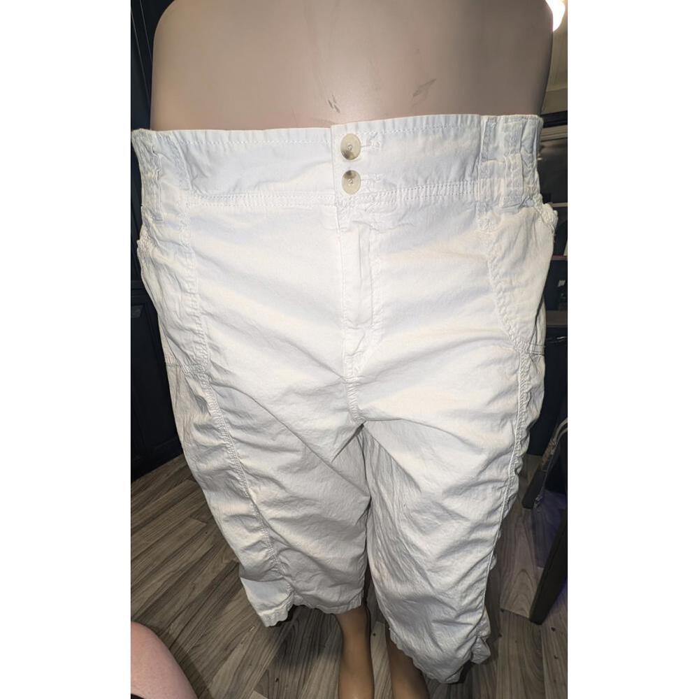 Sonoma Life + Style White Modern Fit Capri Pants – Size 24W